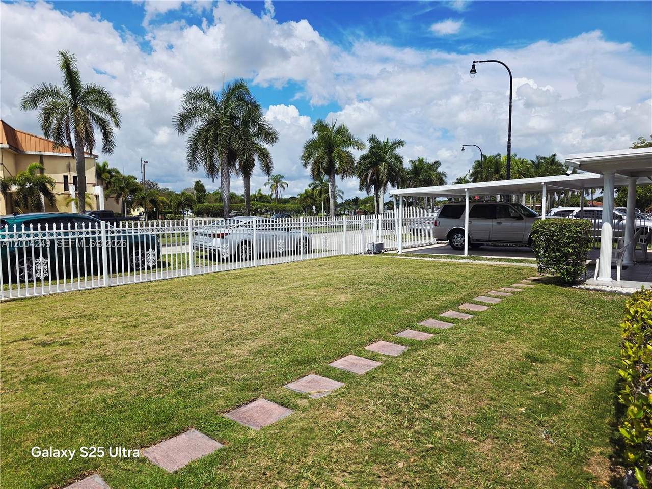 https://bt-photos.global.ssl.fastly.net/miami/1280_boomver_1_A12004249-2.jpg