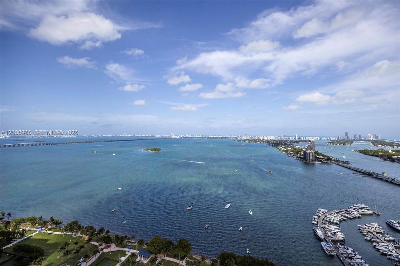 1750 Bayshore Dr - Photo 1