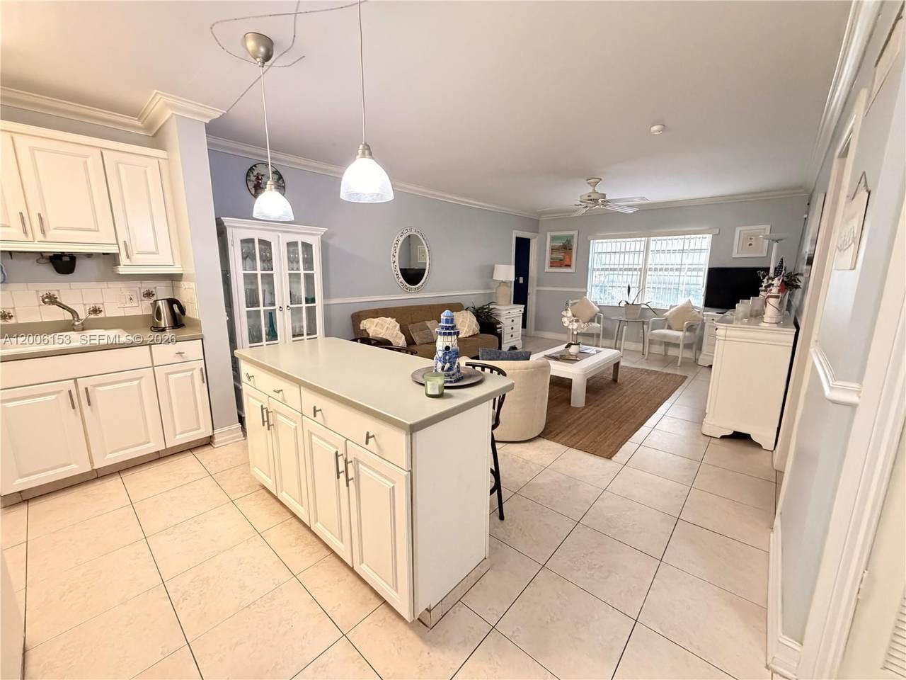 1520 Mckinley St - Photo 1