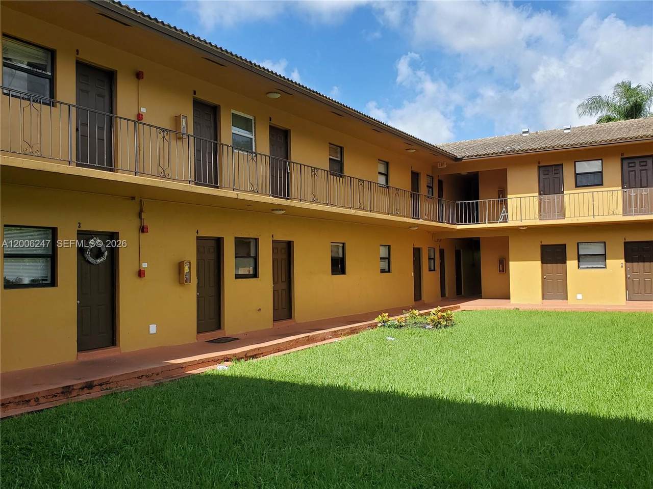 https://bt-photos.global.ssl.fastly.net/miami/1280_boomver_1_A12006247-2.jpg