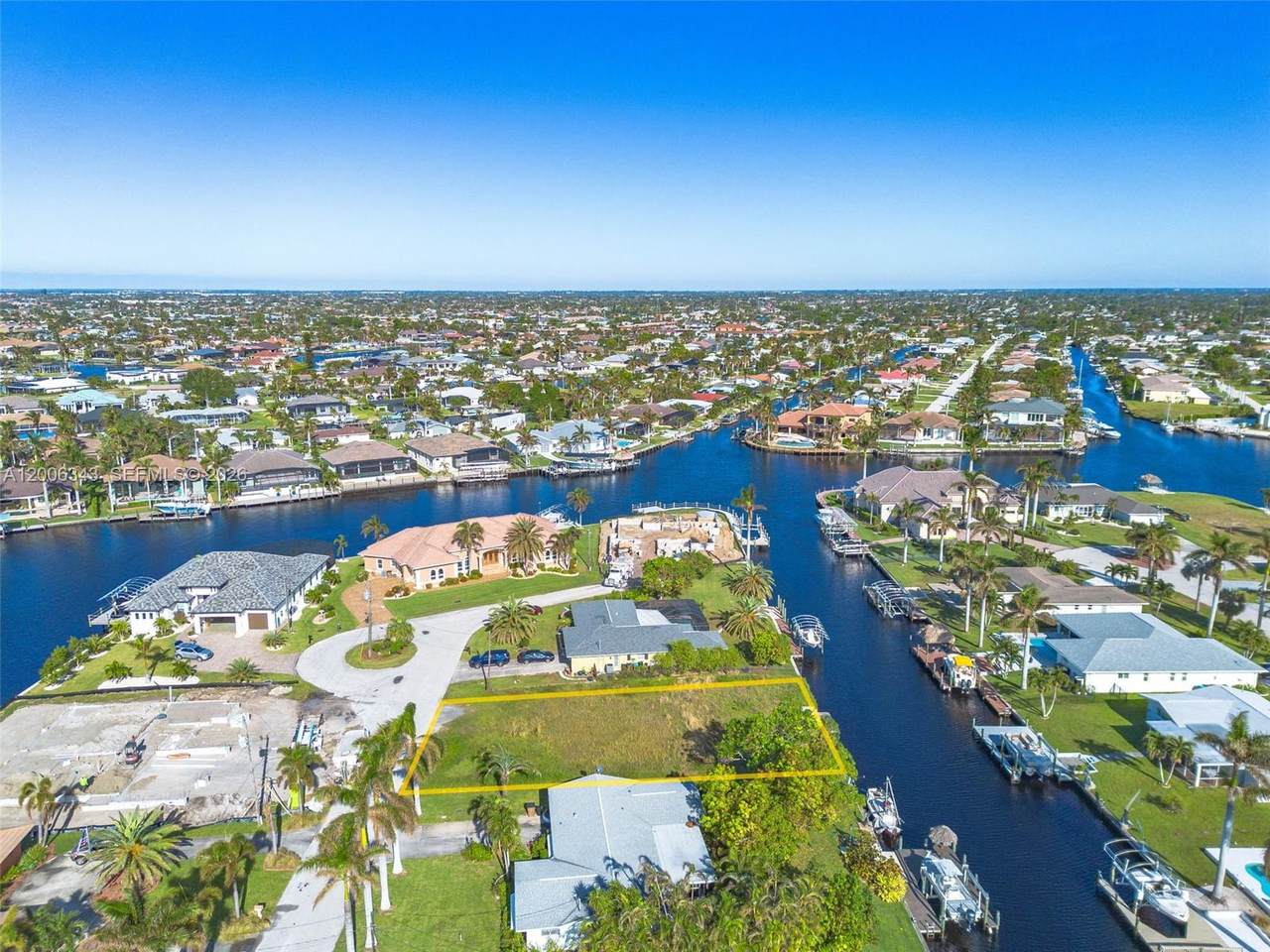 https://bt-photos.global.ssl.fastly.net/miami/1280_boomver_1_A12006343-2.jpg