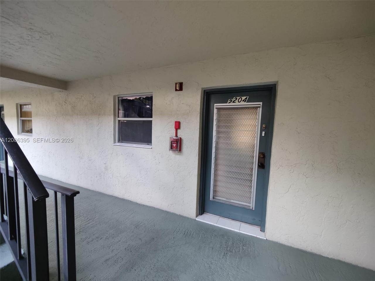 1810 Lauderdale Ave - Photo 1