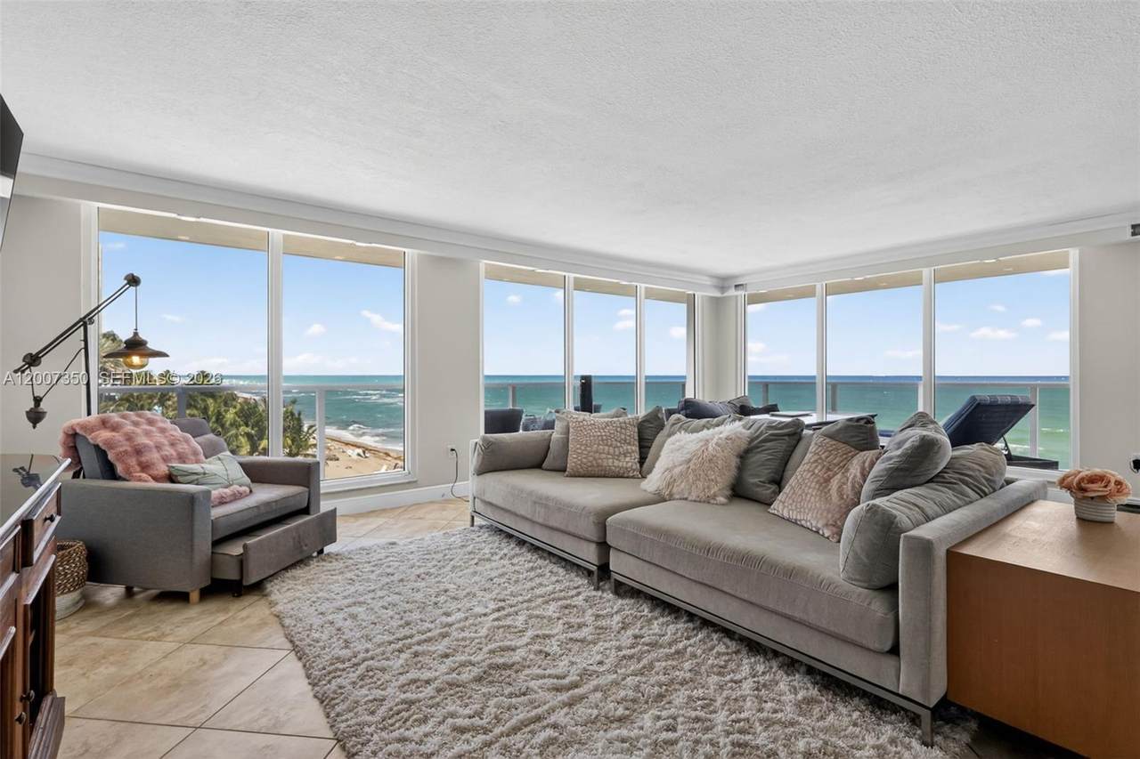 2751 Ocean Dr - Photo 1