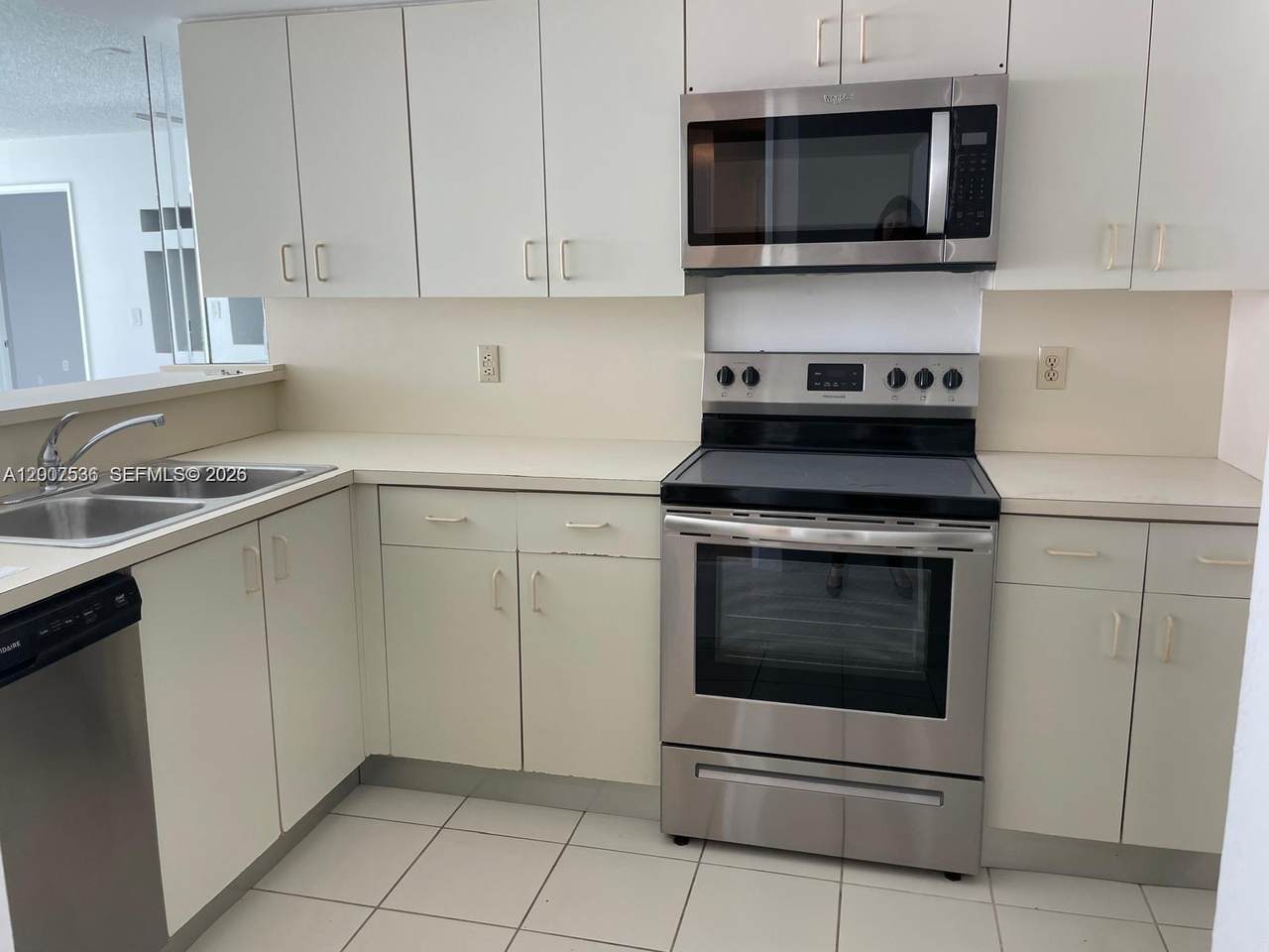 5880 Collins Ave - Photo 1