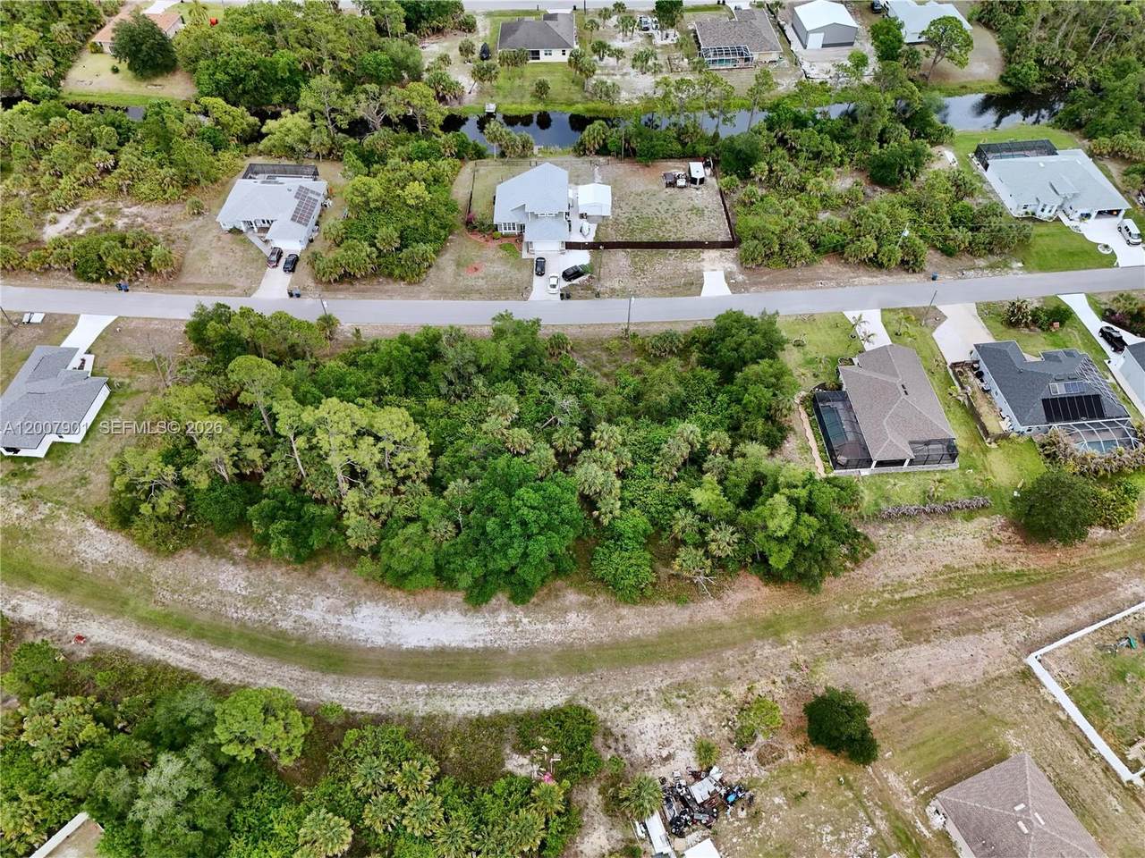 https://bt-photos.global.ssl.fastly.net/miami/1280_boomver_1_A12007901-2.jpg