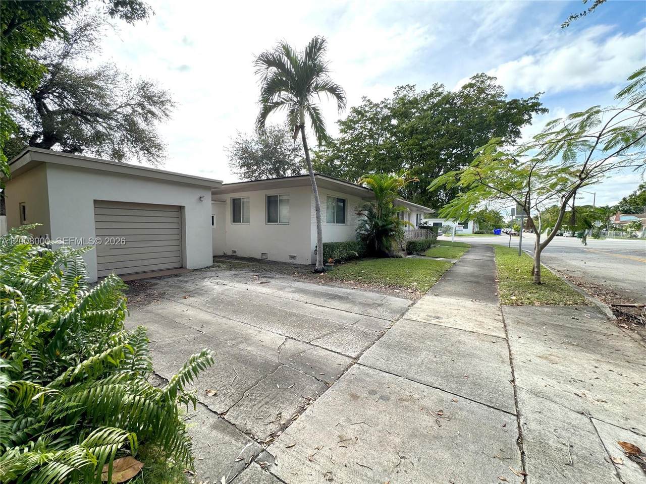 https://bt-photos.global.ssl.fastly.net/miami/1280_boomver_1_A12008000-2.jpg