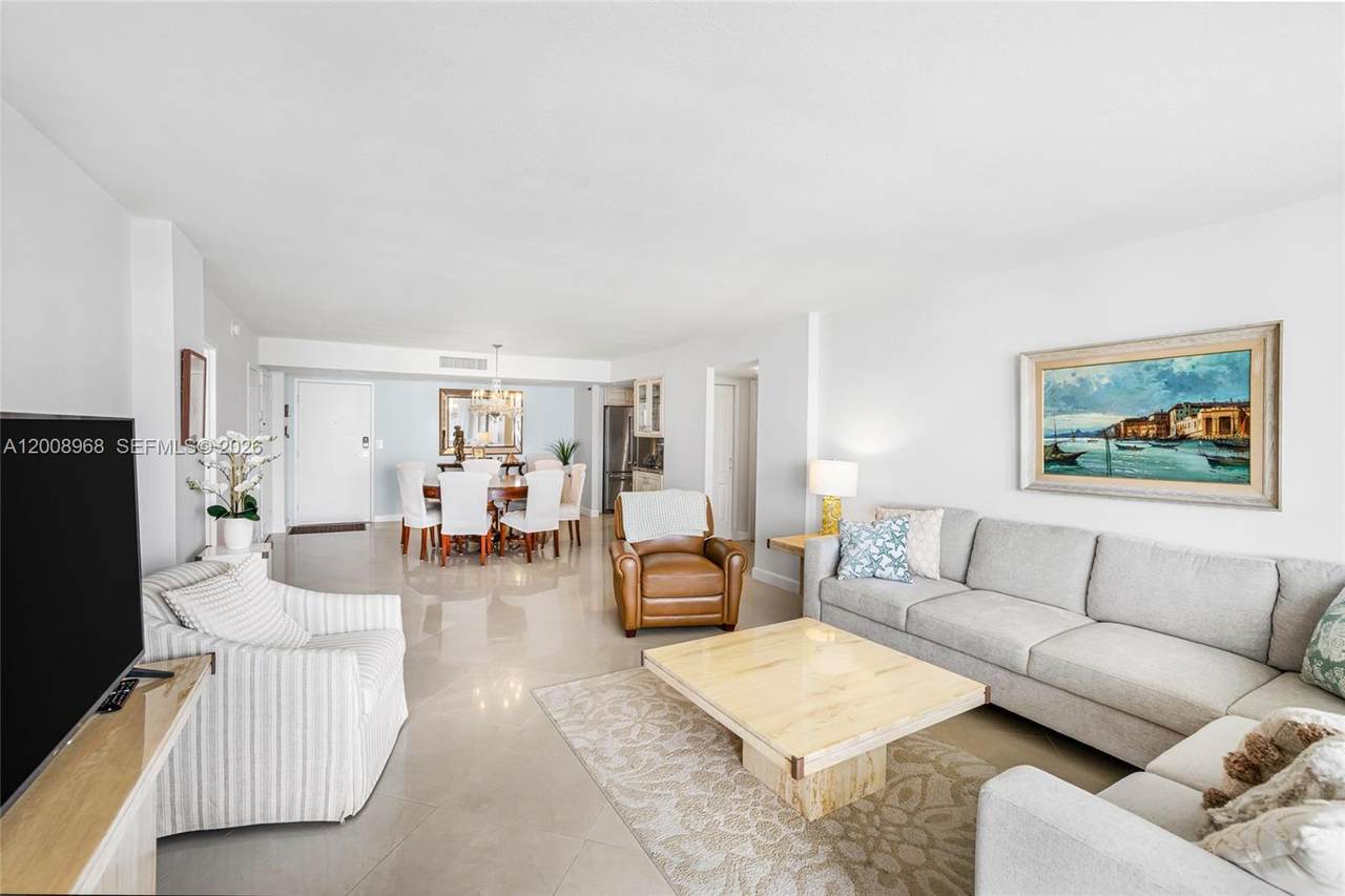 3546 Ocean Blvd - Photo 1