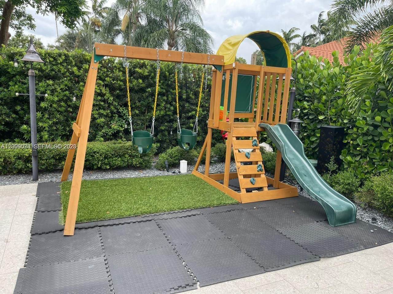 https://bt-photos.global.ssl.fastly.net/miami/orig_boomver_1_A12009033-2.jpg