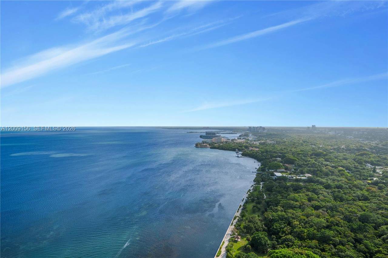 https://bt-photos.global.ssl.fastly.net/miami/1280_boomver_1_A12009156-2.jpg