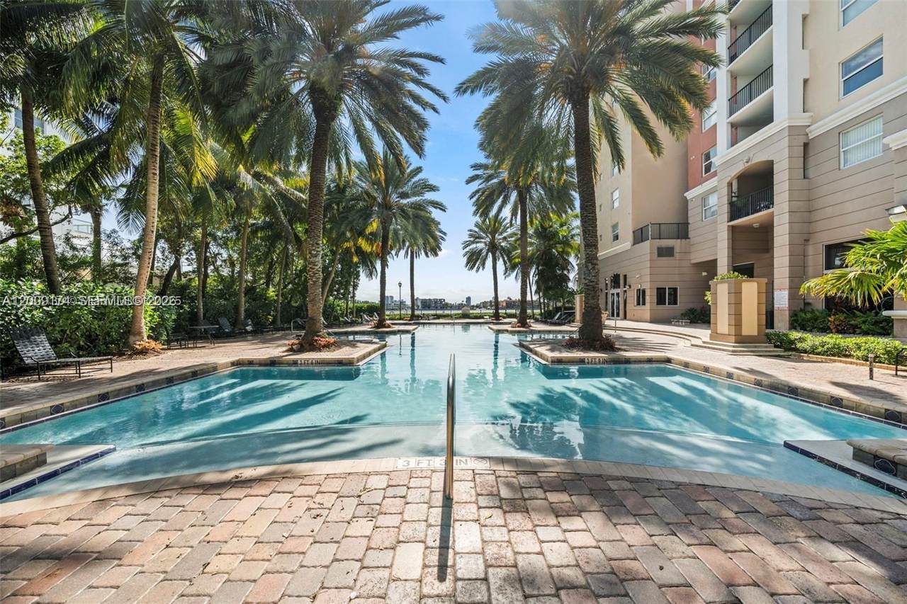 17100 Bay Rd - Photo 1