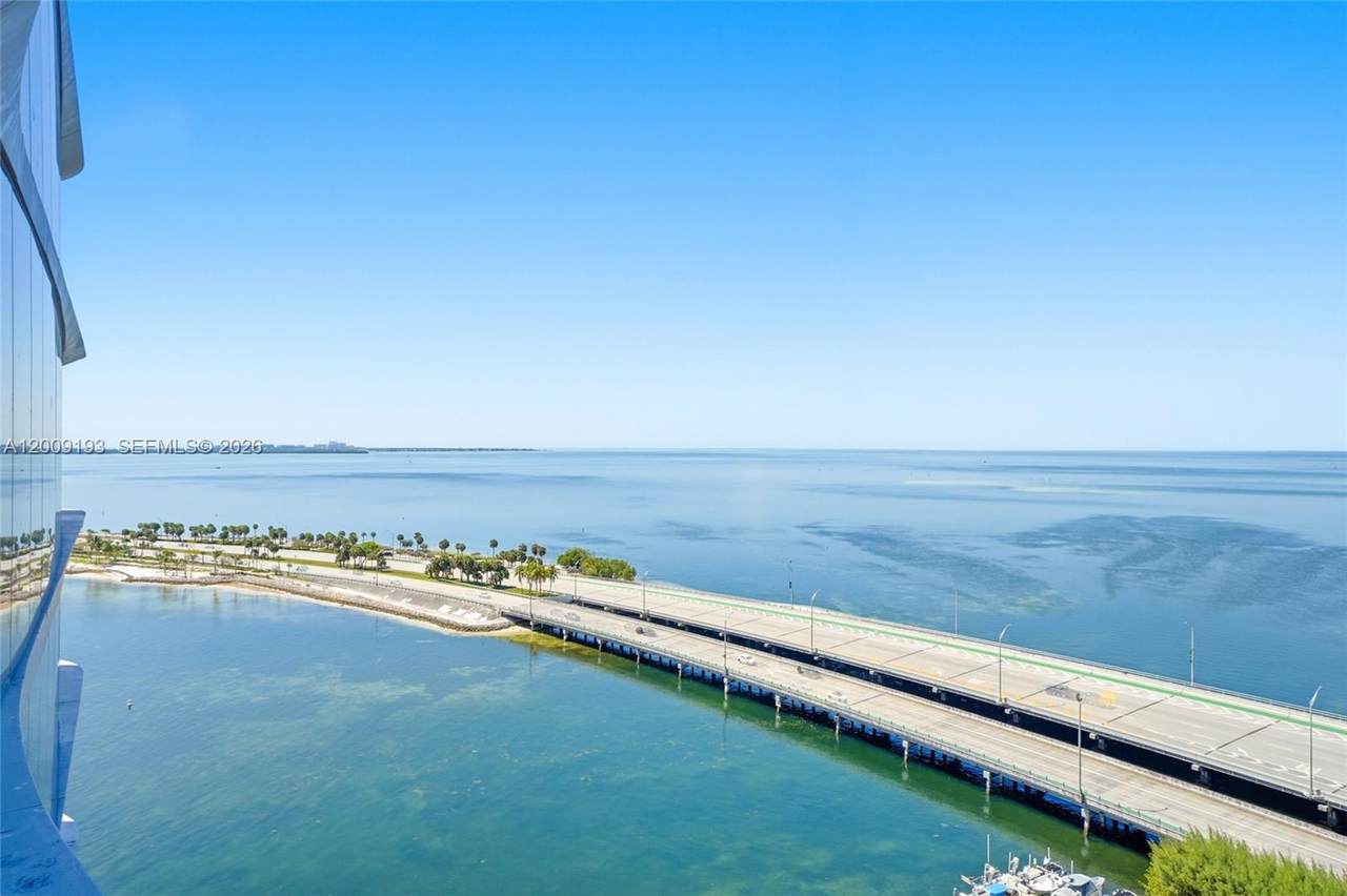 https://bt-photos.global.ssl.fastly.net/miami/1280_boomver_1_A12009193-2.jpg