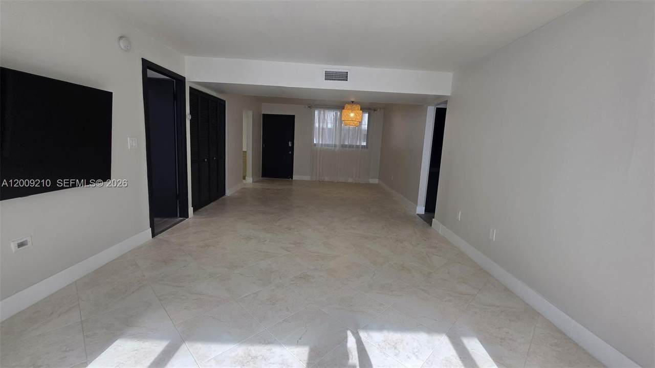 https://bt-photos.global.ssl.fastly.net/miami/1280_boomver_1_A12009210-2.jpg
