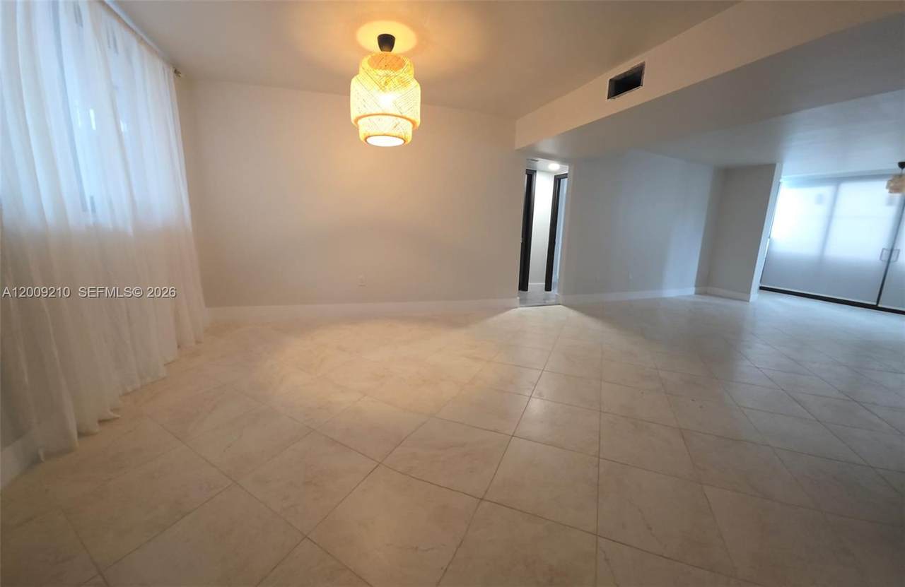https://bt-photos.global.ssl.fastly.net/miami/1280_boomver_1_A12009210-2.jpg