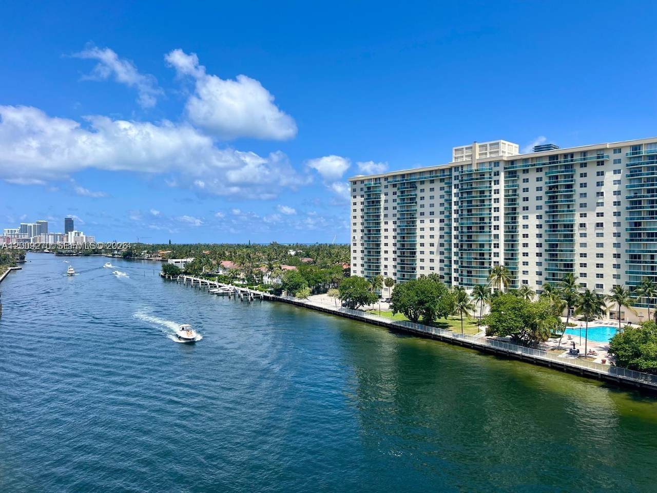 19390 Collins Ave - Photo 1