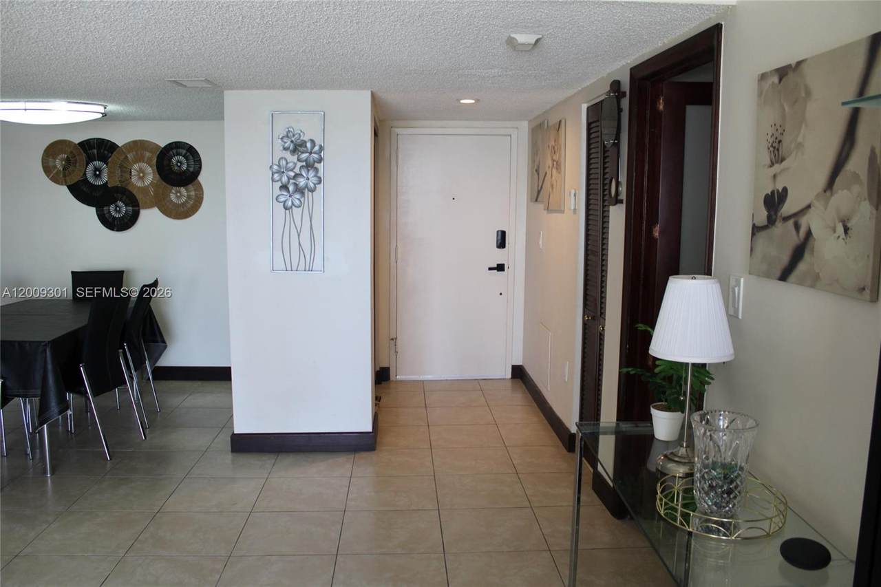https://bt-photos.global.ssl.fastly.net/miami/1280_boomver_1_A12009301-2.jpg