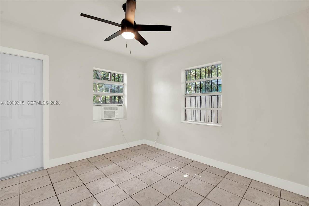 https://bt-photos.global.ssl.fastly.net/miami/1280_boomver_1_A12009315-2.jpg