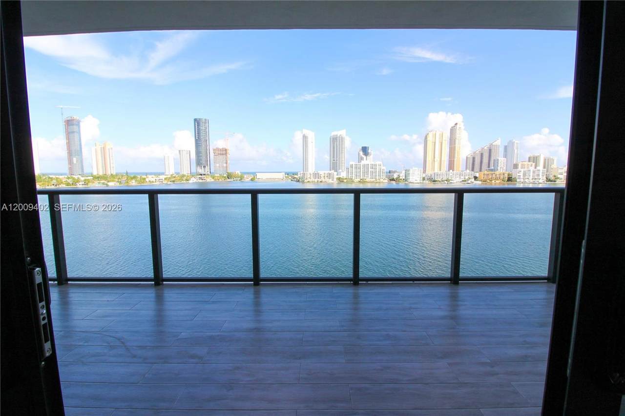 5000 Island Estates Dr - Photo 1