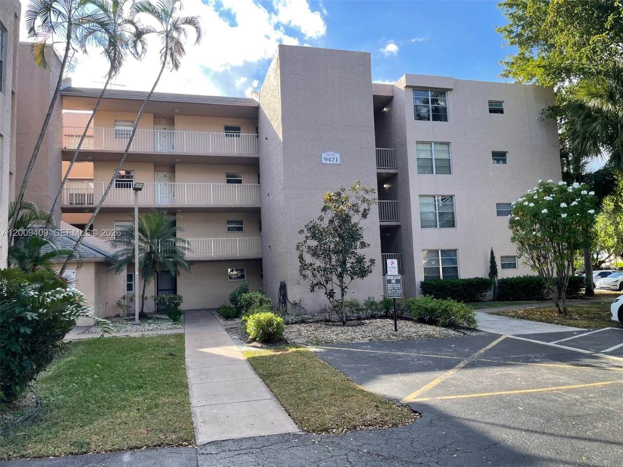 https://bt-photos.global.ssl.fastly.net/miami/1280_boomver_1_A12009409-2.jpg