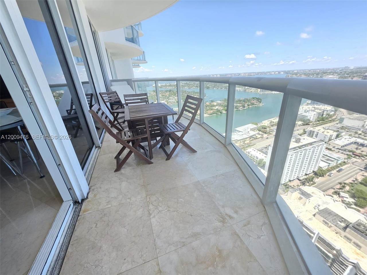 https://bt-photos.global.ssl.fastly.net/miami/1280_boomver_1_A12009476-2.jpg