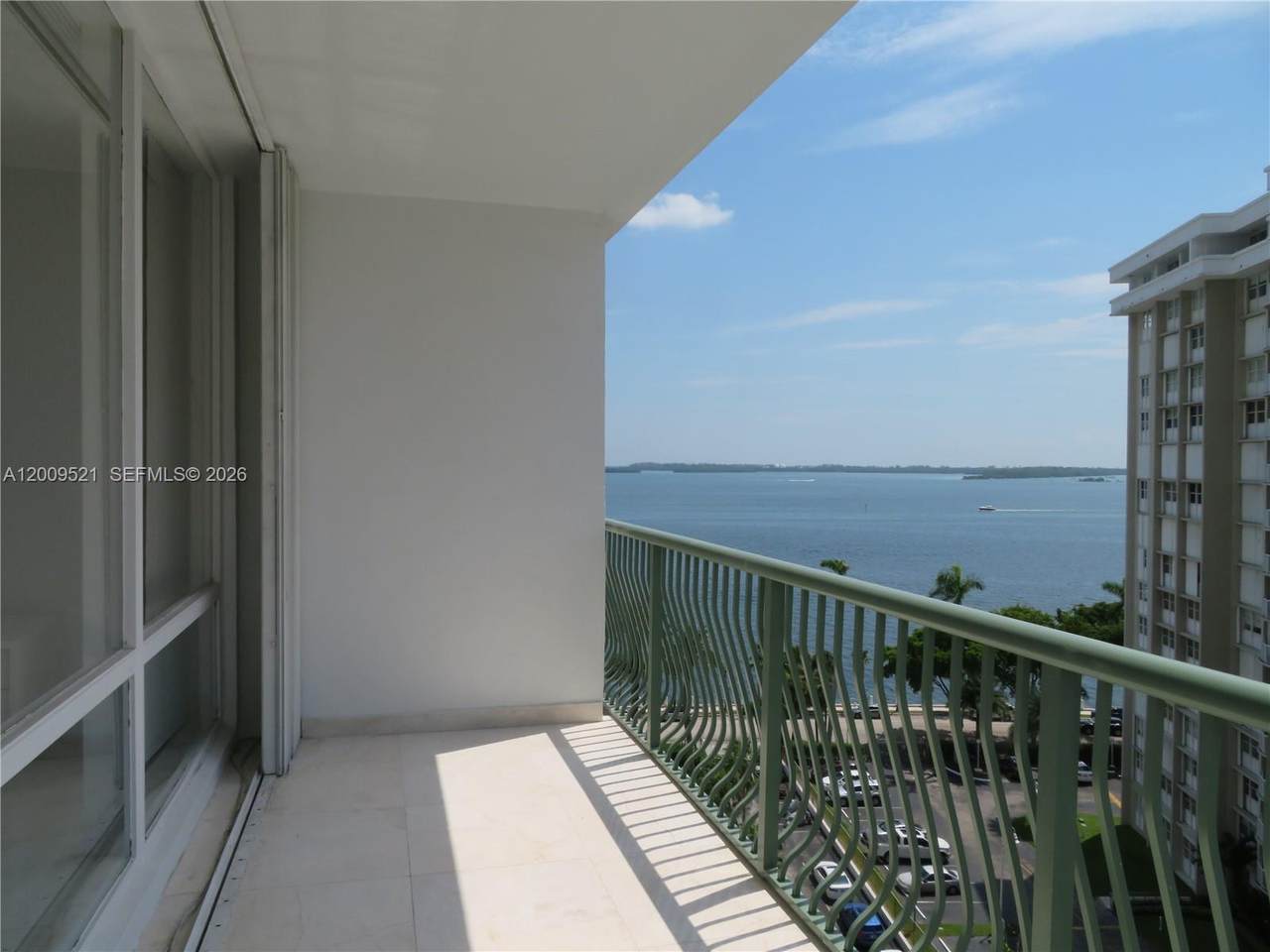 https://bt-photos.global.ssl.fastly.net/miami/1280_boomver_1_A12009521-2.jpg