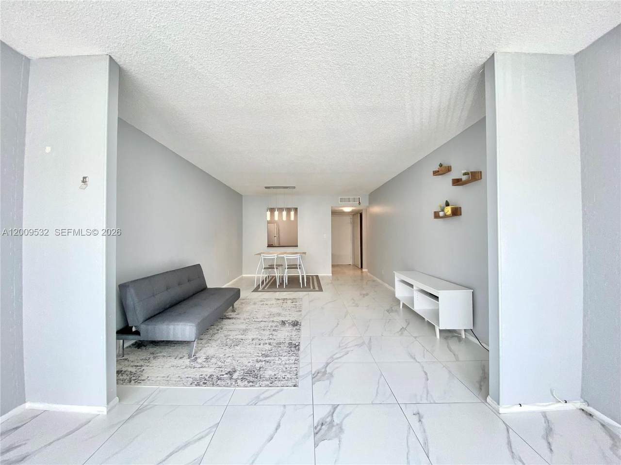 https://bt-photos.global.ssl.fastly.net/miami/1280_boomver_1_A12009532-2.jpg