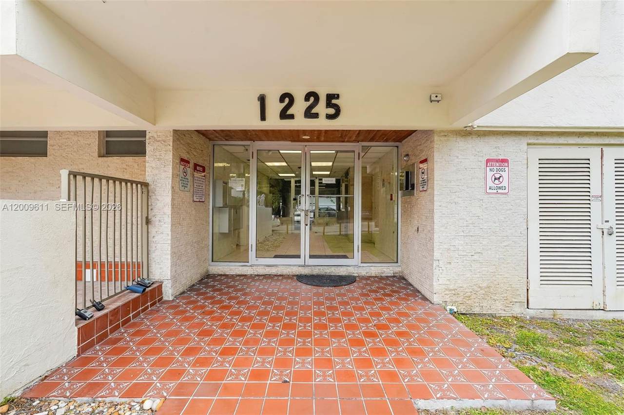 https://bt-photos.global.ssl.fastly.net/miami/1280_boomver_1_A12009611-2.jpg