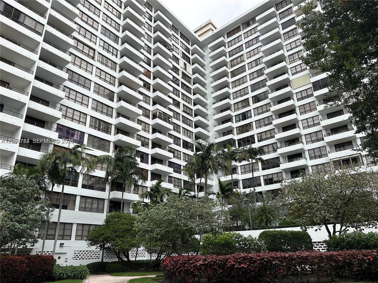 600 Three Islands Blvd - Photo 1