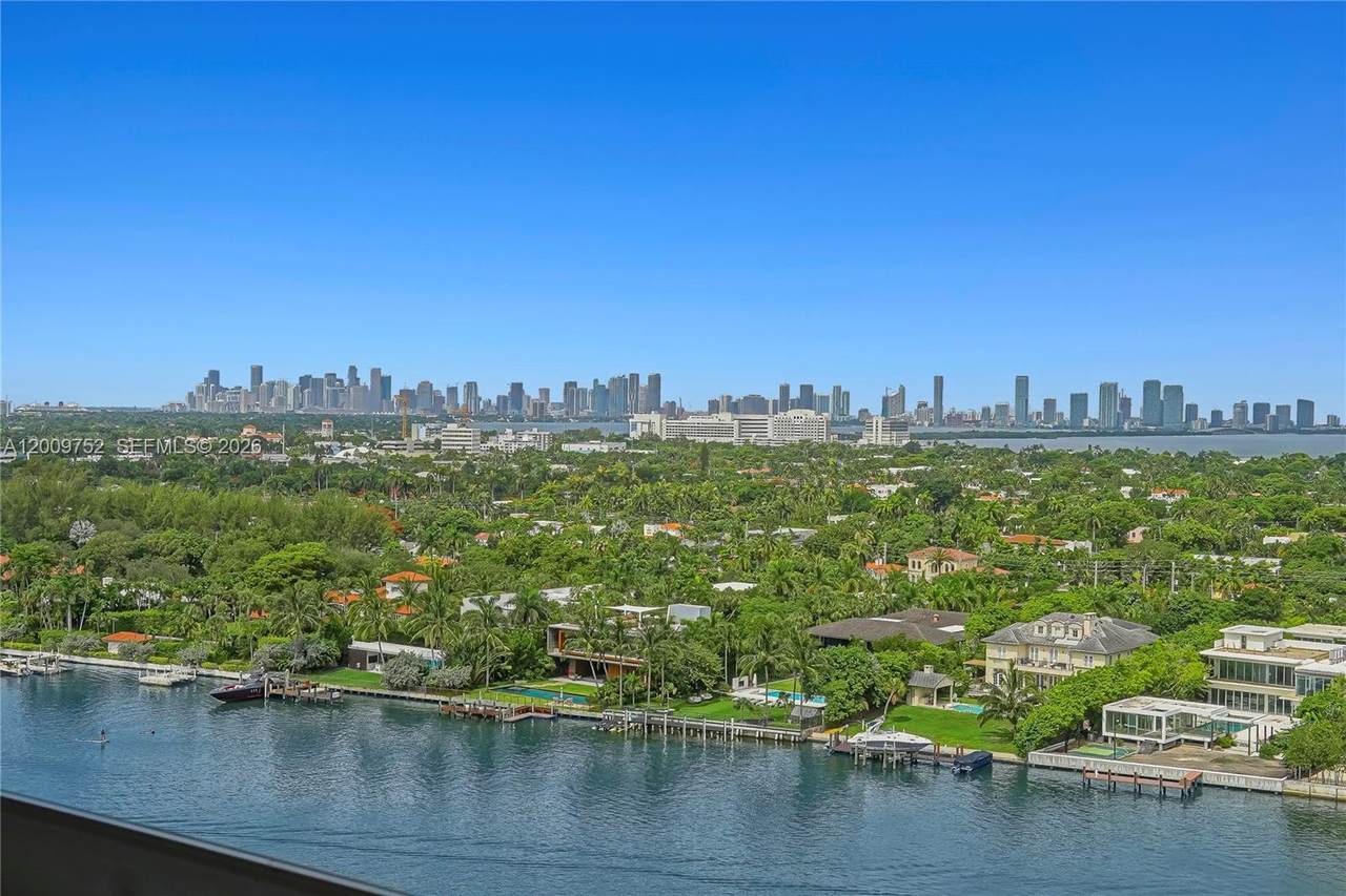 https://bt-photos.global.ssl.fastly.net/miami/1280_boomver_1_A12009752-2.jpg