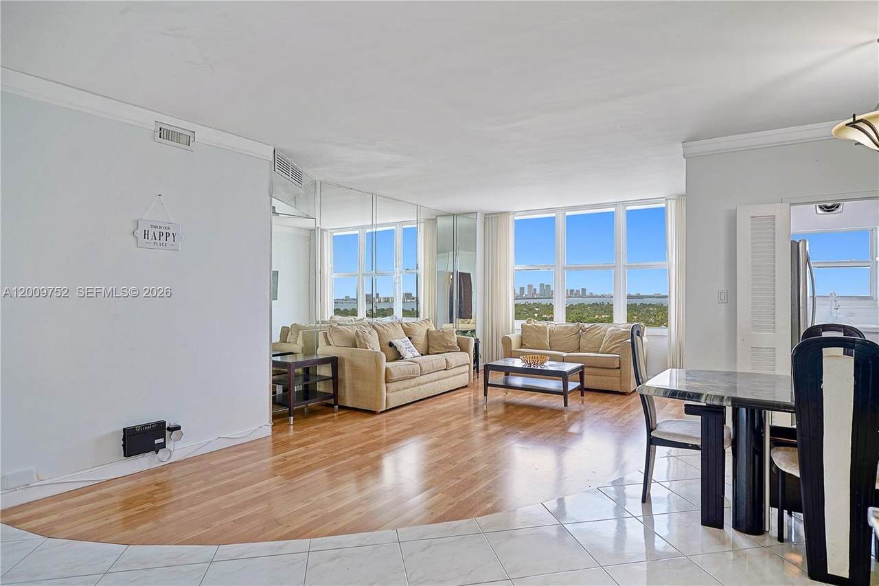 https://bt-photos.global.ssl.fastly.net/miami/1280_boomver_1_A12009752-2.jpg