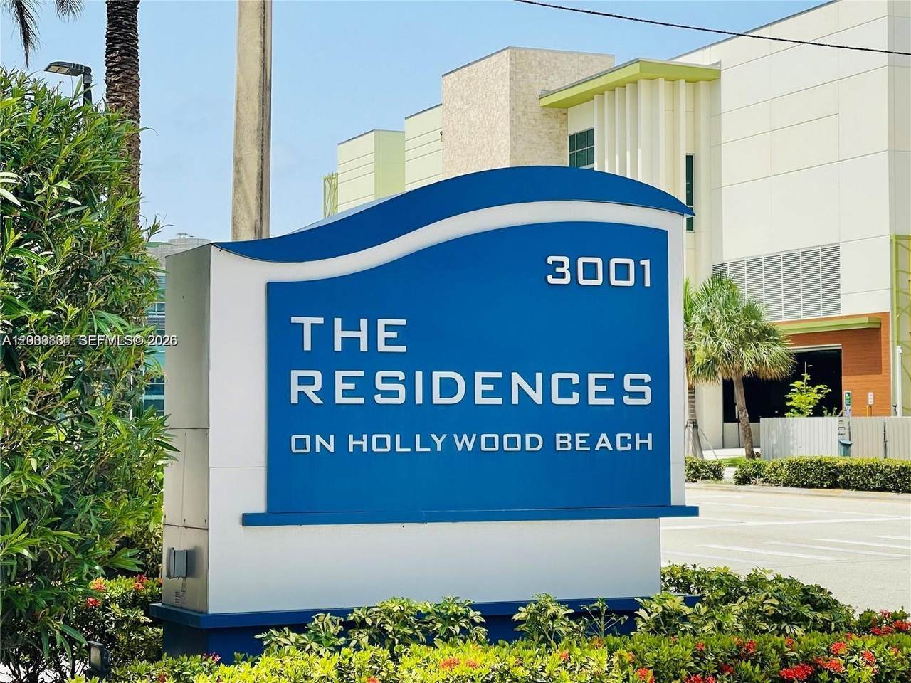 https://bt-photos.global.ssl.fastly.net/miami/1280_boomver_1_A12009834-2.jpg