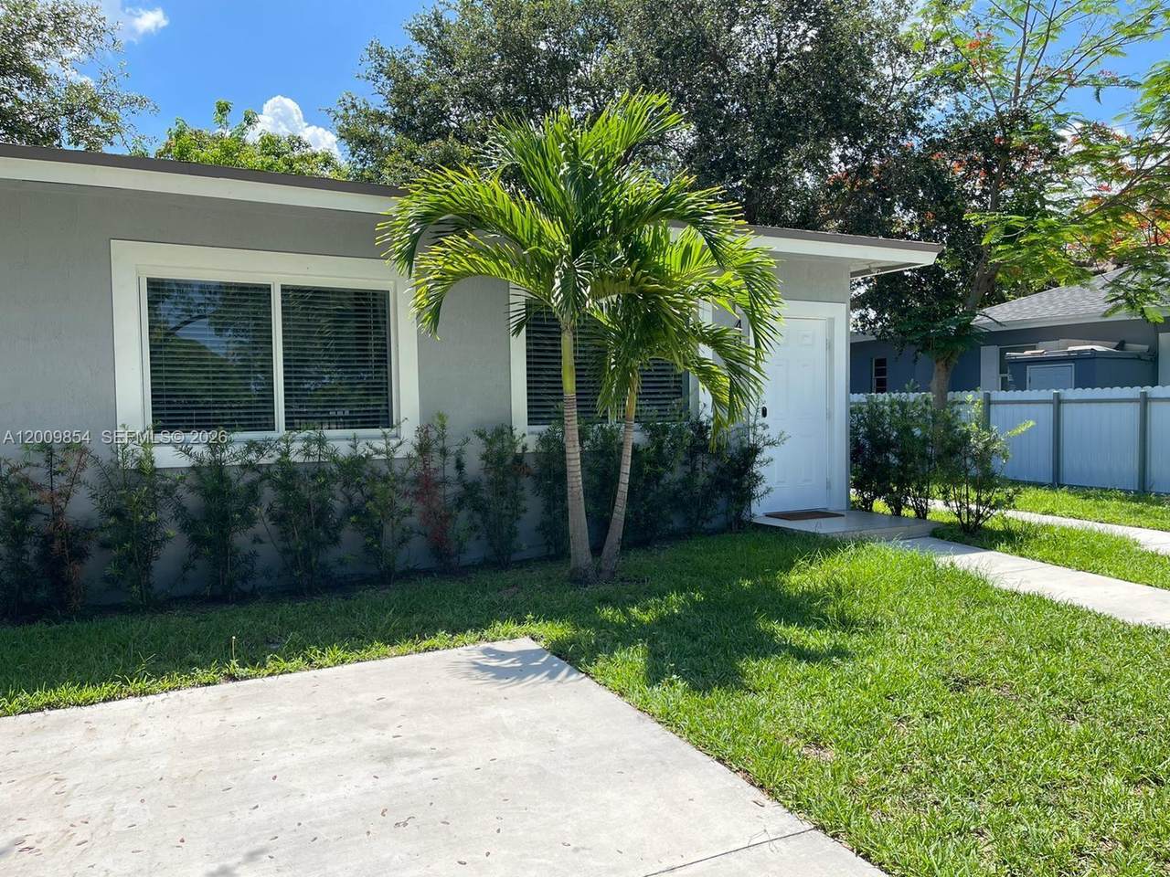 https://bt-photos.global.ssl.fastly.net/miami/1280_boomver_1_A12009854-2.jpg