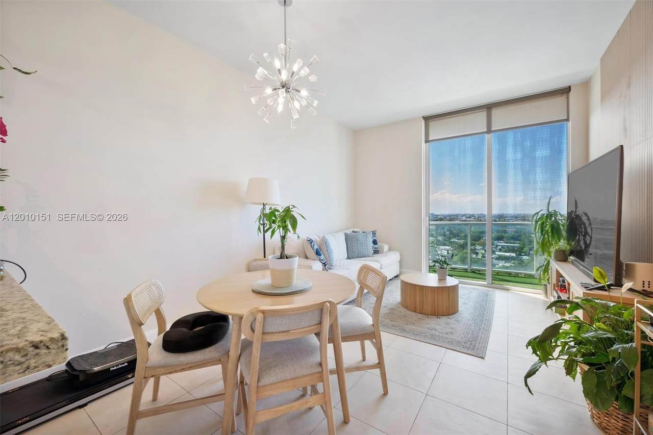 2525 3rd Ave - Photo 1