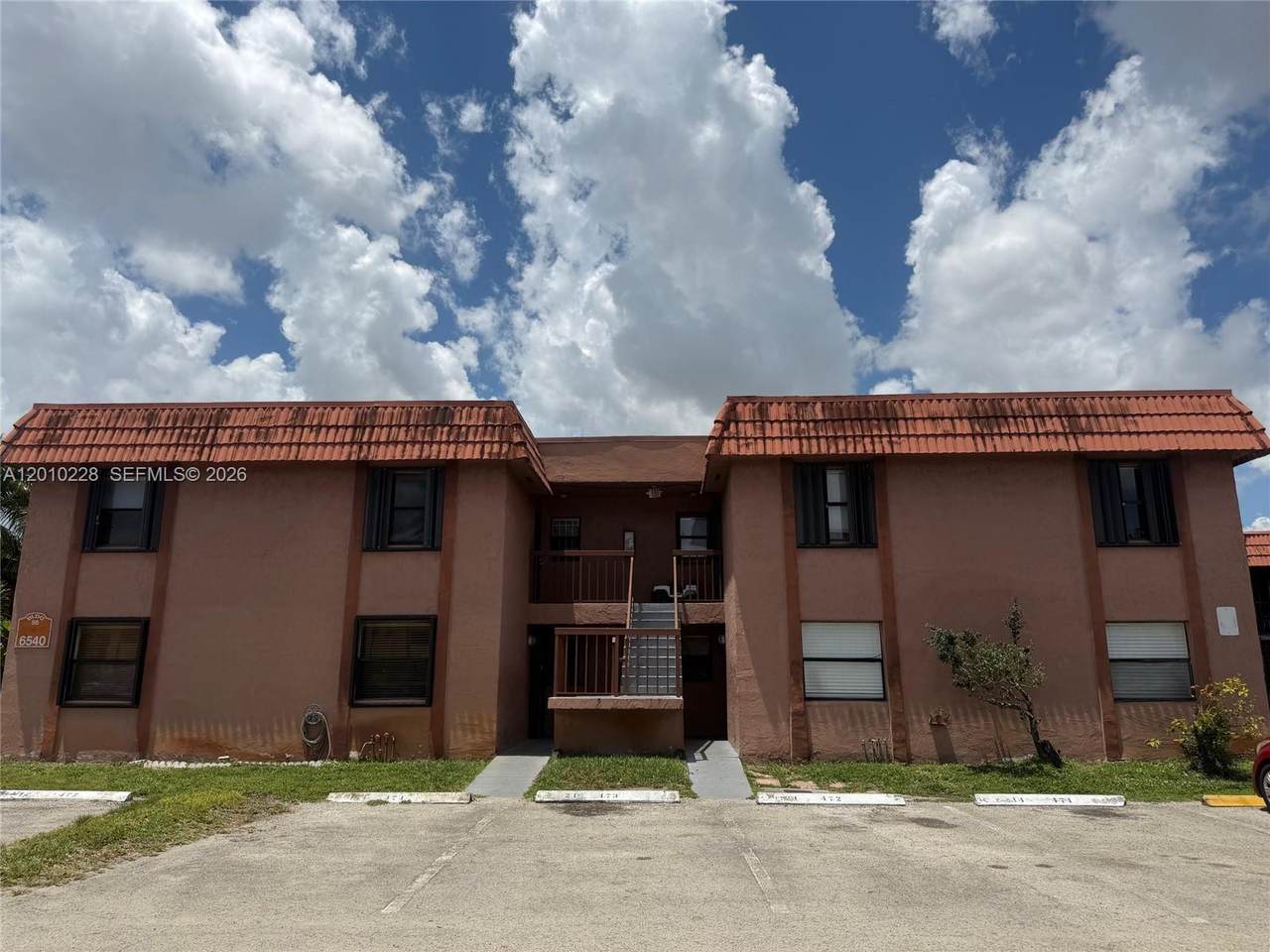 6540 27th Ct - Photo 1