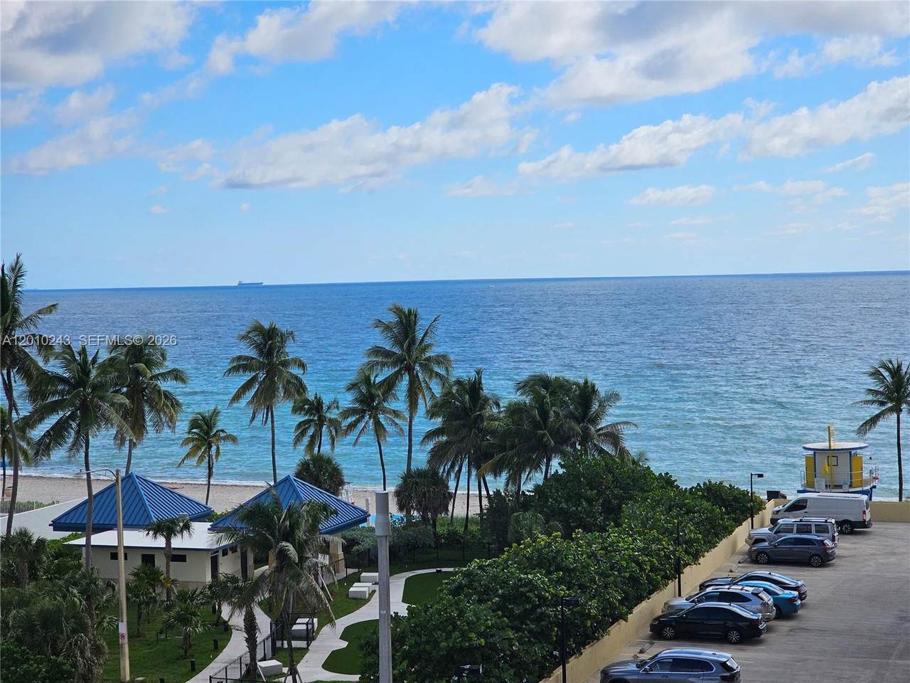 https://bt-photos.global.ssl.fastly.net/miami/orig_boomver_1_A12010243-2.jpg