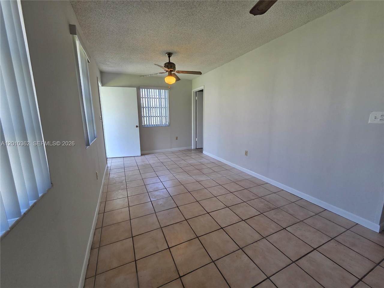 https://bt-photos.global.ssl.fastly.net/miami/1280_boomver_1_A12010362-2.jpg