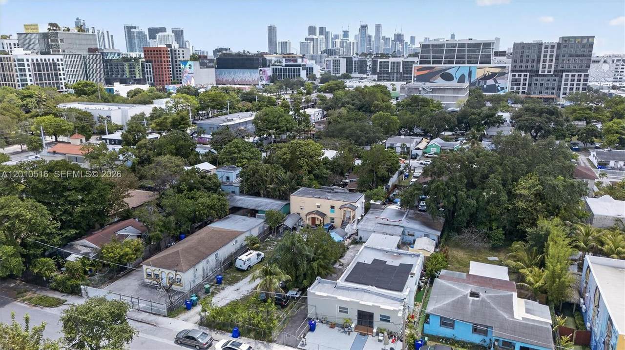 https://bt-photos.global.ssl.fastly.net/miami/1280_boomver_1_A12010516-2.jpg