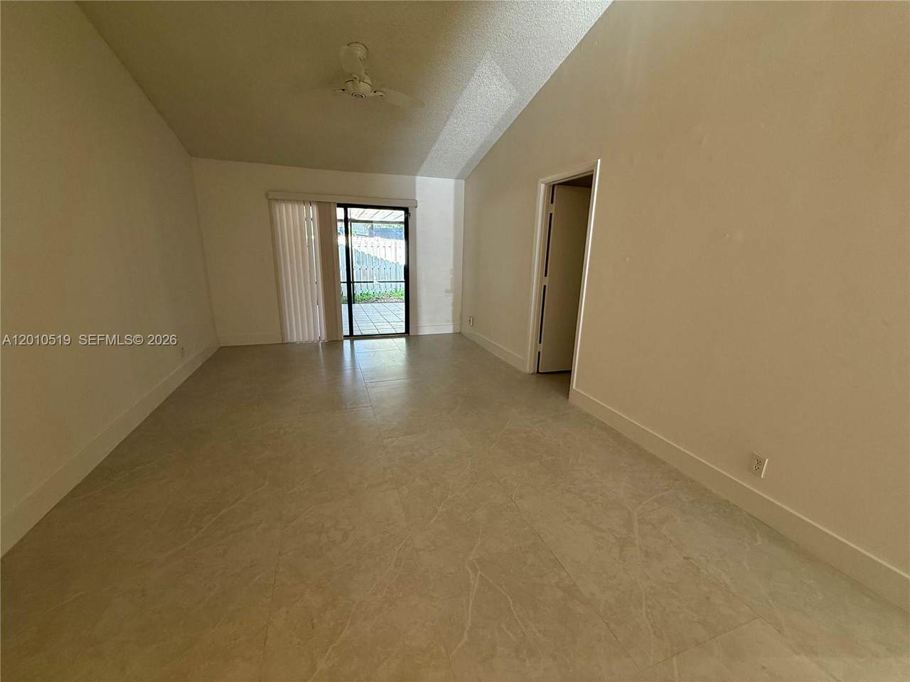 https://bt-photos.global.ssl.fastly.net/miami/1280_boomver_2_A12010519-2.jpg