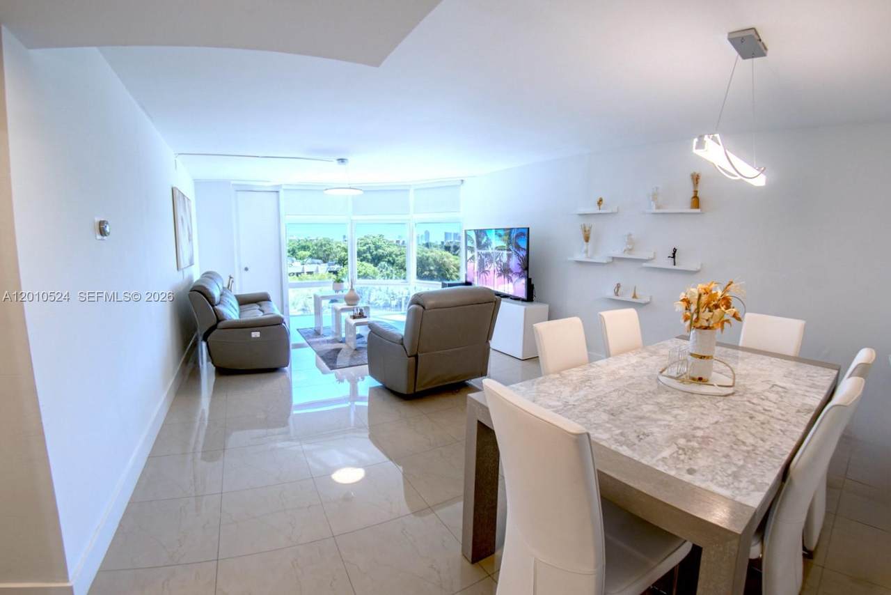 https://bt-photos.global.ssl.fastly.net/miami/1280_boomver_1_A12010524-2.jpg
