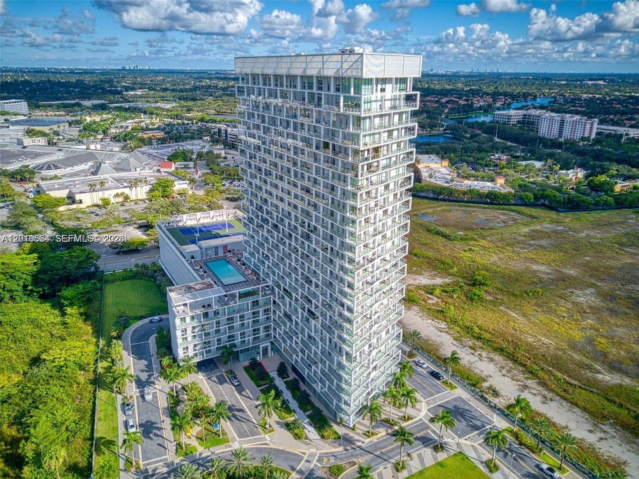 2000 Metropica Way - Photo 1