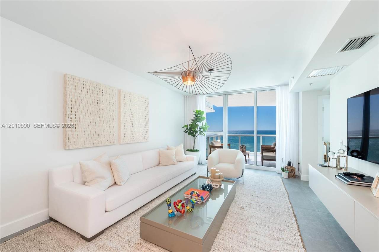 3801 Collins Ave - Photo 1