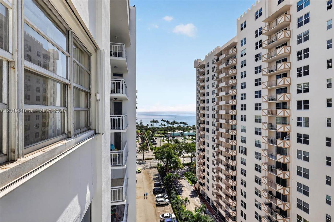 https://bt-photos.global.ssl.fastly.net/miami/1280_boomver_1_A12010616-2.jpg