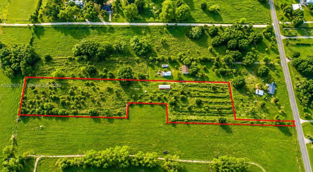 3921 Ft. Denaud Rd - Photo 1