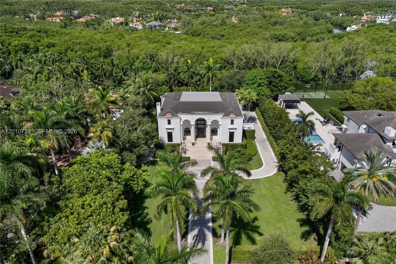 26 Tahiti Beach Island Rd - Photo 1