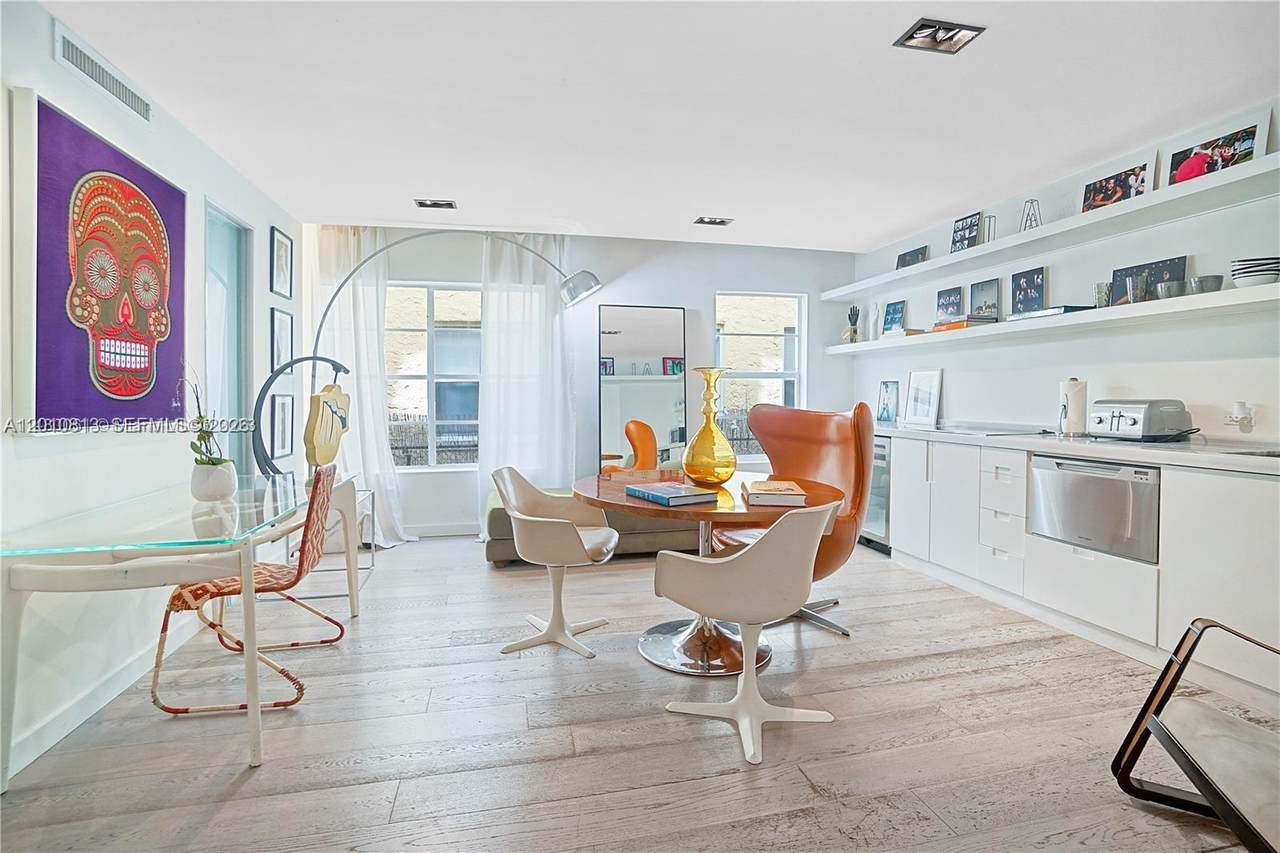 1358 Pennsylvania Ave - Photo 1