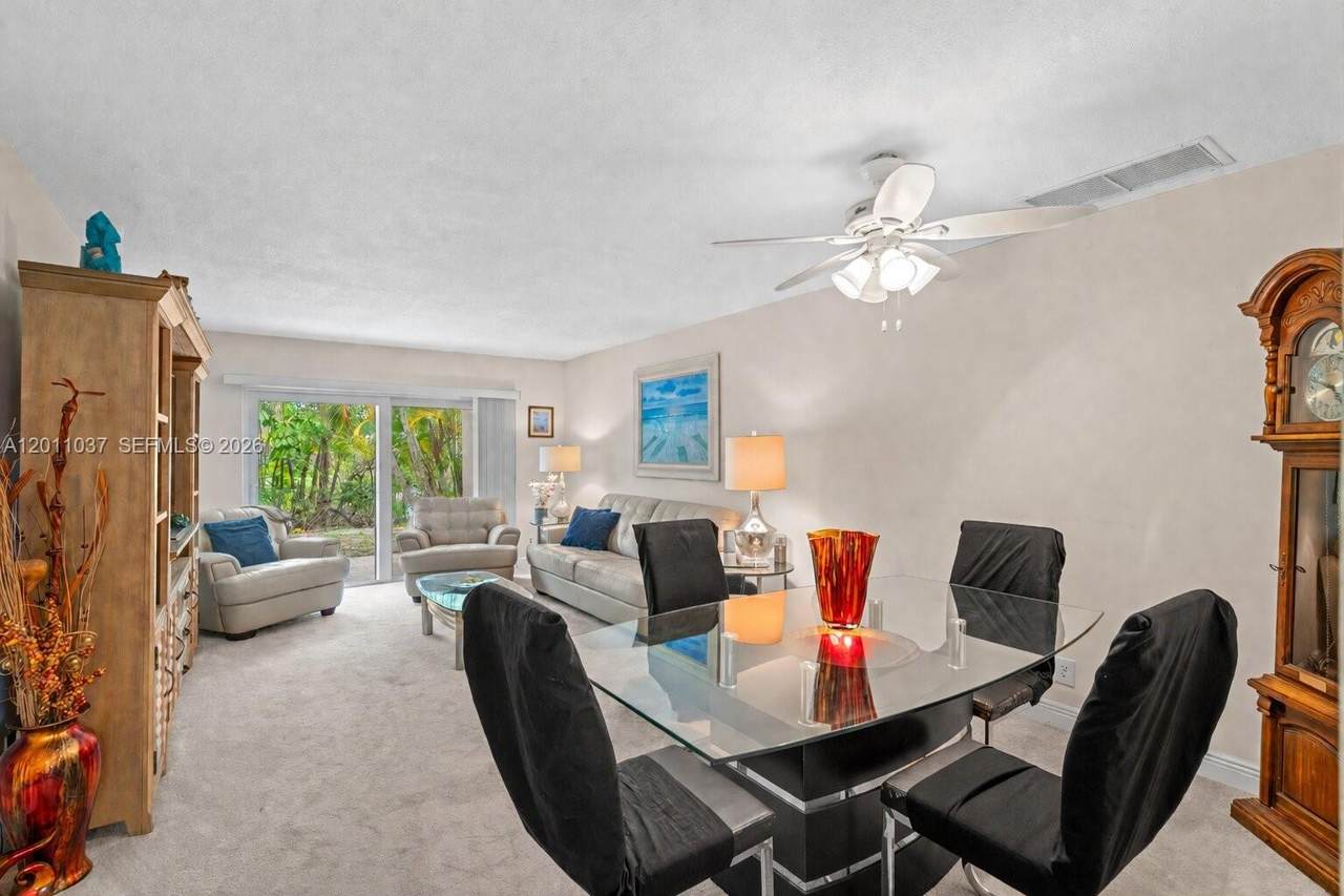 https://bt-photos.global.ssl.fastly.net/miami/1280_boomver_1_A12011037-2.jpg