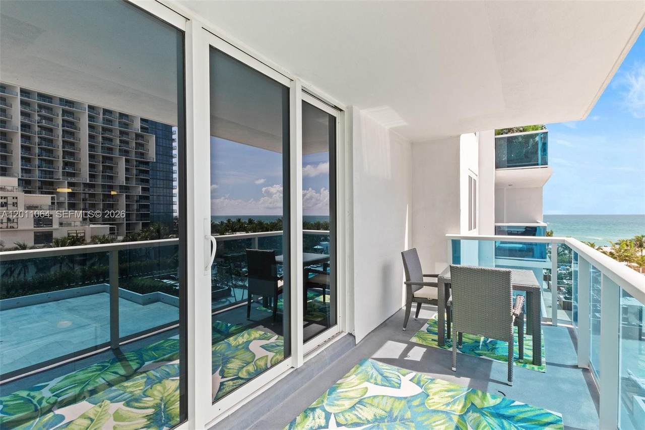 https://bt-photos.global.ssl.fastly.net/miami/1280_boomver_1_A12011064-2.jpg