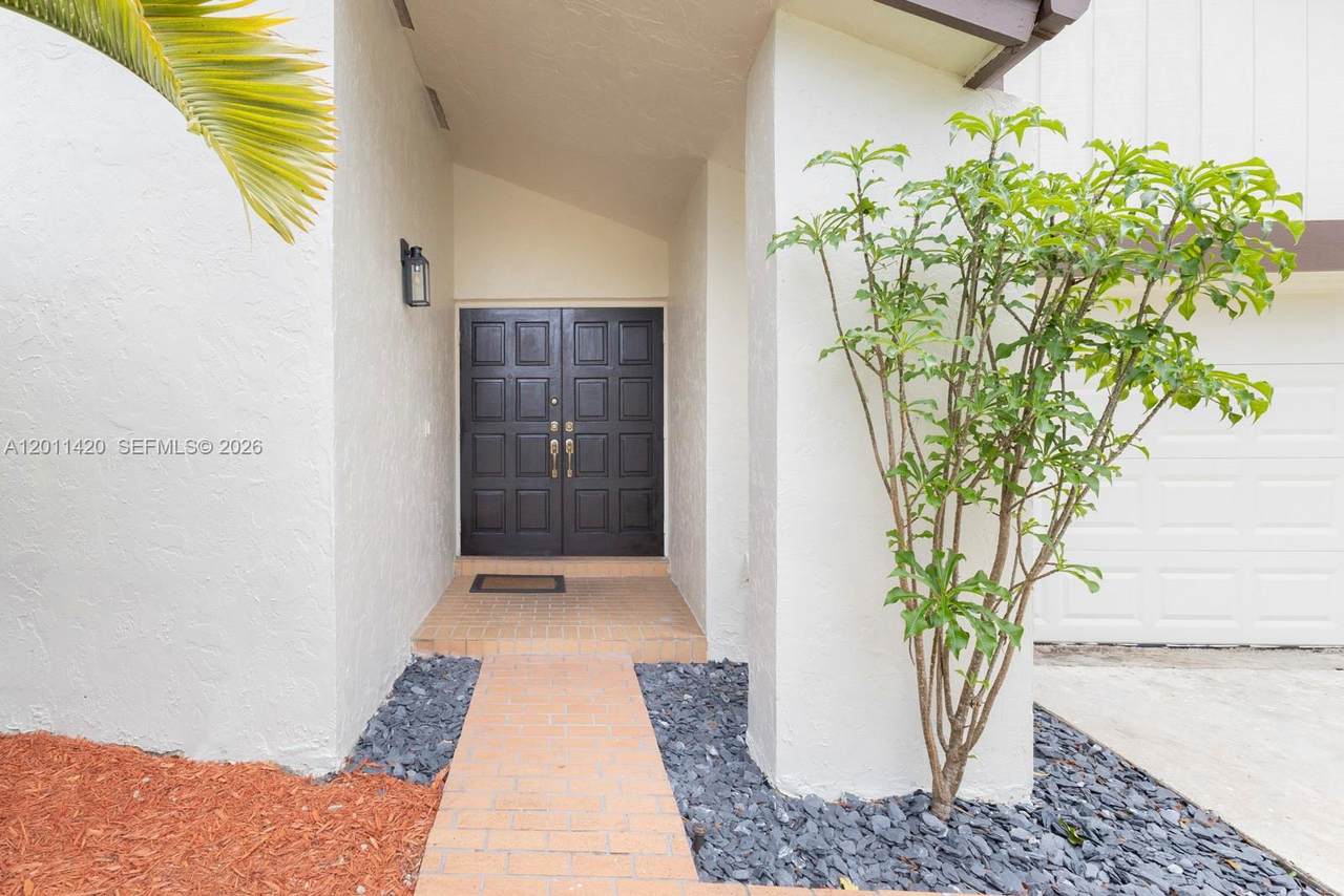 https://bt-photos.global.ssl.fastly.net/miami/1280_boomver_1_A12011420-2.jpg