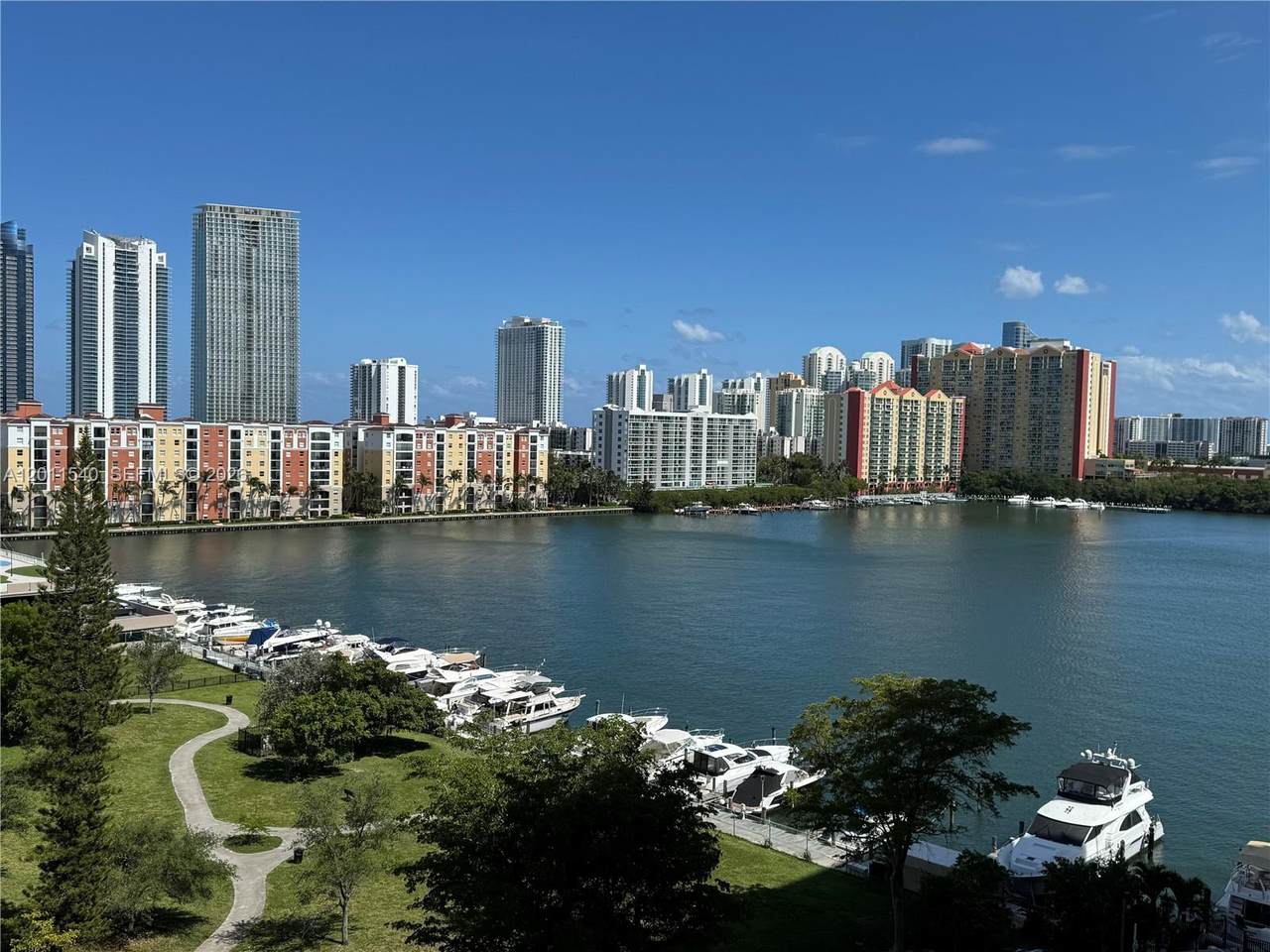 https://bt-photos.global.ssl.fastly.net/miami/1280_boomver_1_A12011540-2.jpg