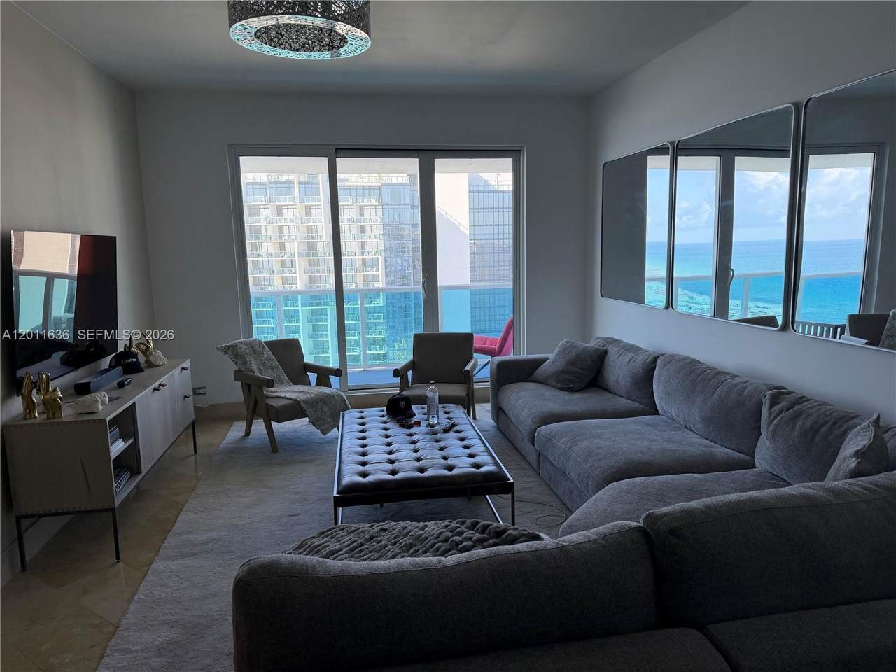 2301 Collins Ave - Photo 1