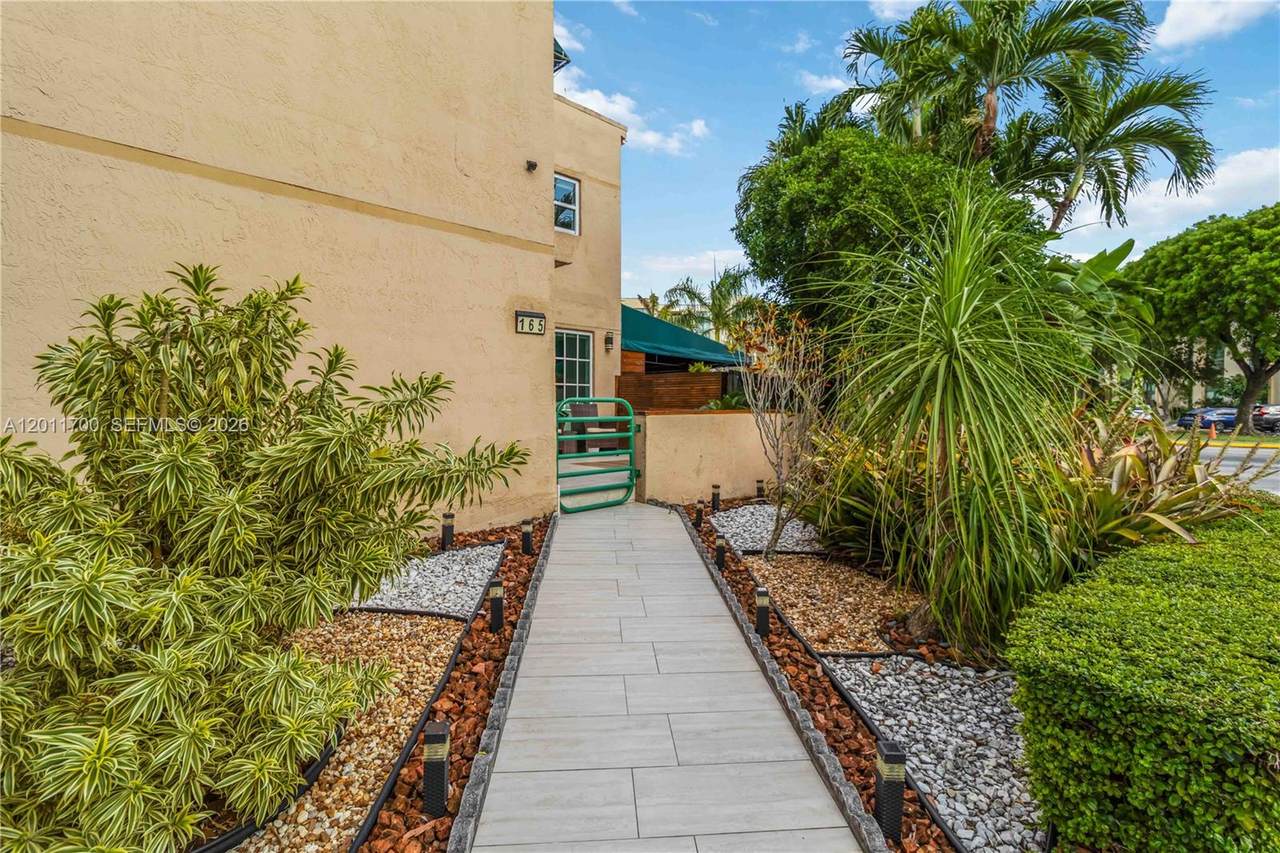 11880 19th Ln - Photo 1